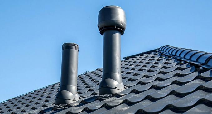Arejadores deste tipo são levantadas acima do plano do telhado é de 30-40 cm.