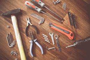 9 ferramentas para a reparação dos apartamentos