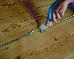 Como consertar rachaduras e buracos no chão
